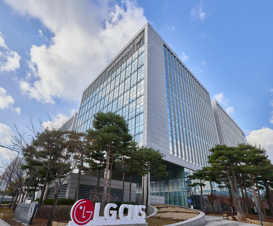 LG CNS, 협업 통해 에이전틱 AI 사업 강화…공공 AX 시장 공략